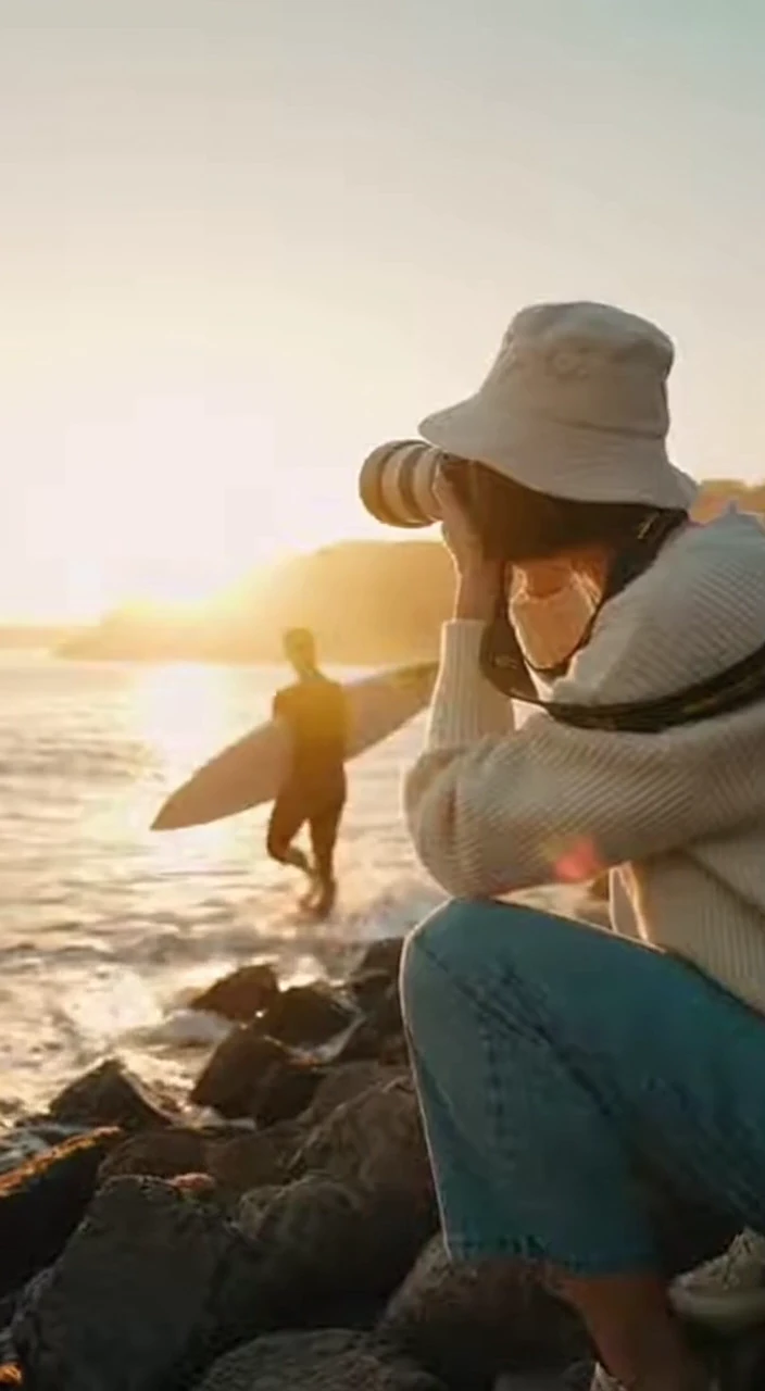 Photographers in Action Photography Compilation Lifestyle Scenes Creative Composition B-Roll with Music and Sound Effects