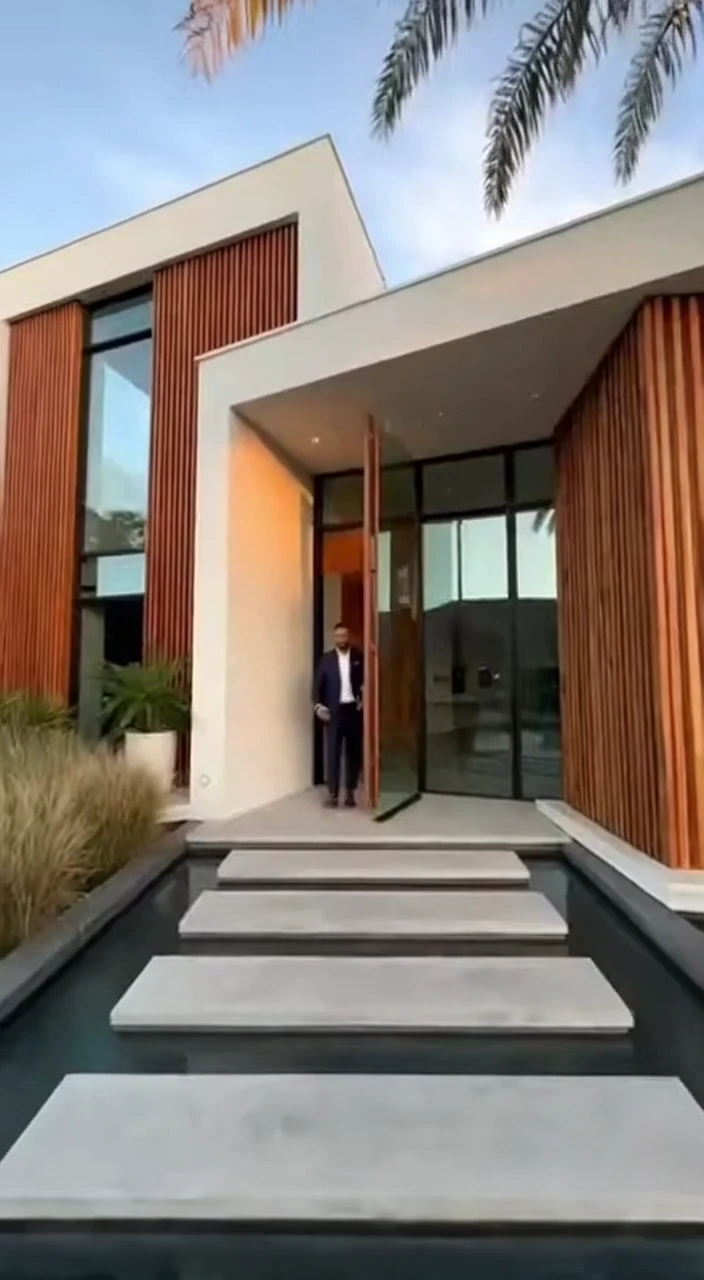 Luxury Real Estate Walkthrough Compilation Featuring Realtors Showcasing Modern Homes, Interiors, Kitchens, and Architectural Details