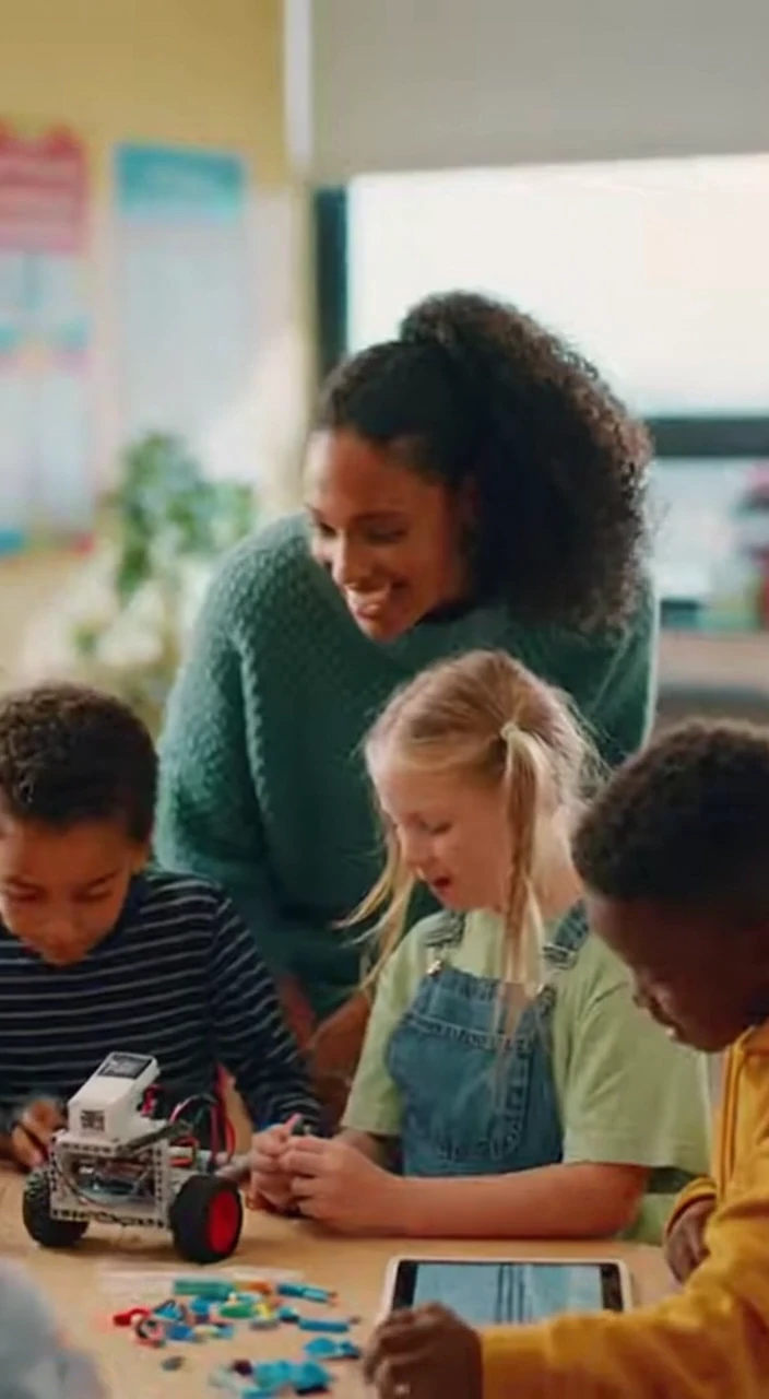 Inspiring Classroom Learning Compilation Featuring Students and Teachers in Interactive School Activities